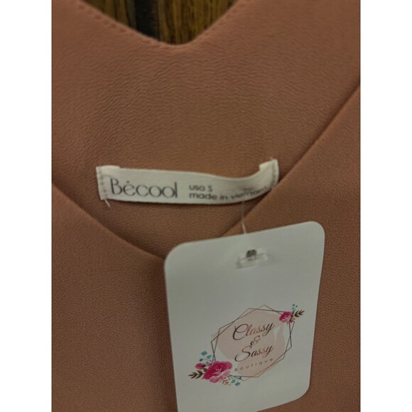 BeCool Ladies Beige Tank Top Loose Fit Lightweight Sleeveless Blouse V-Neck Casu - Picture 3 of 3